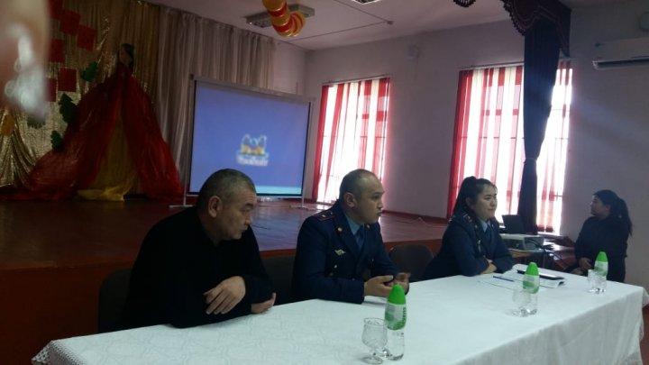 Мектеп инспекторының қамқоршылық кеңесінің алдында есеп беруі