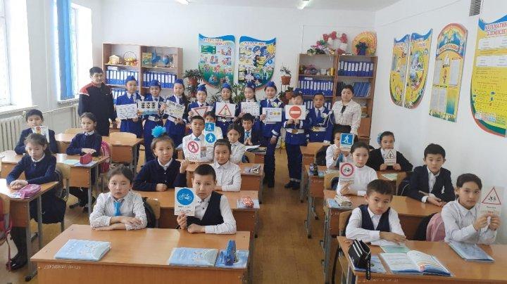 Жолда жүру ережесі бойынша түсіндіру жұмыстары